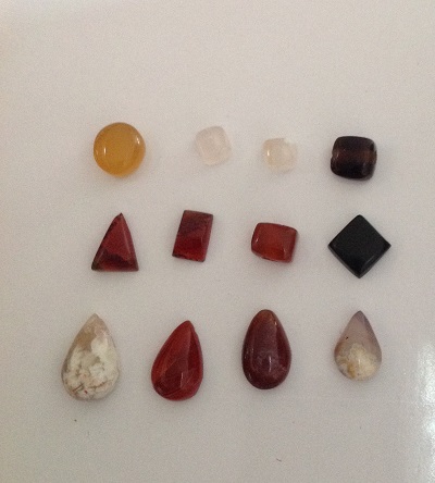 نگین عقیق طبیعی سایز کوچک